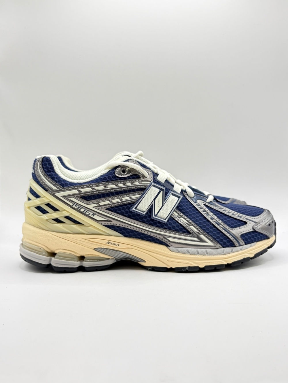 New Balance 1906R Blue Grey U1906RCK Men's 8 Women's 9.5 D Sneakers New